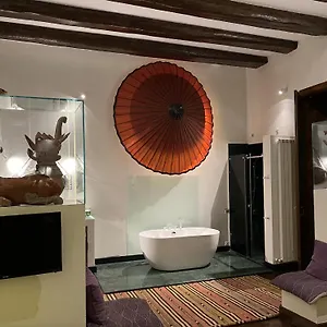3* Hotel Castle In Old Town